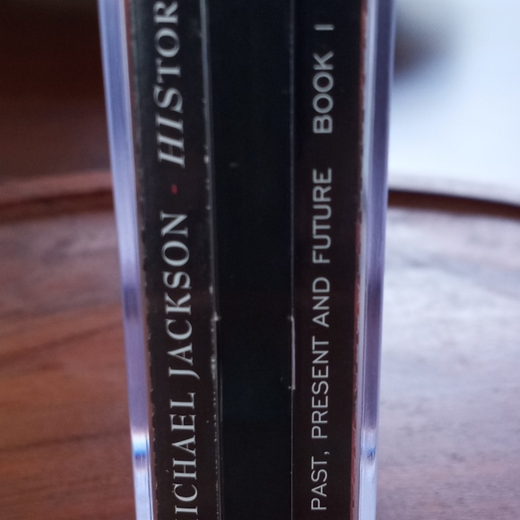 Michael Jackson History Book 1 2CD Disc Set - Picture 3 of 5